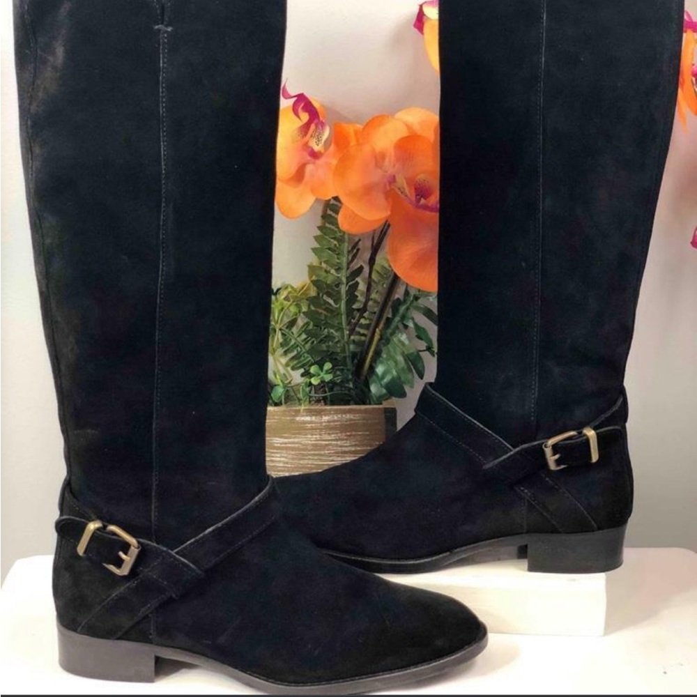 J. CREW GENUINE LEATHER Lowell boots with side buckle. Excellent conditi…